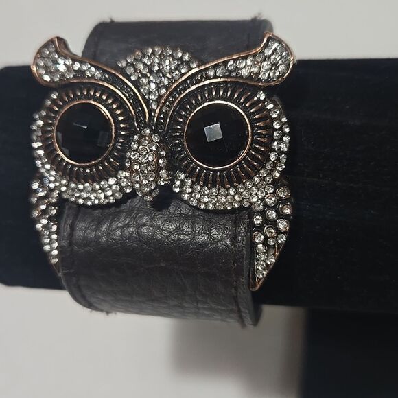 Brown Leather Owl Bracelet - Picture 1 of 6